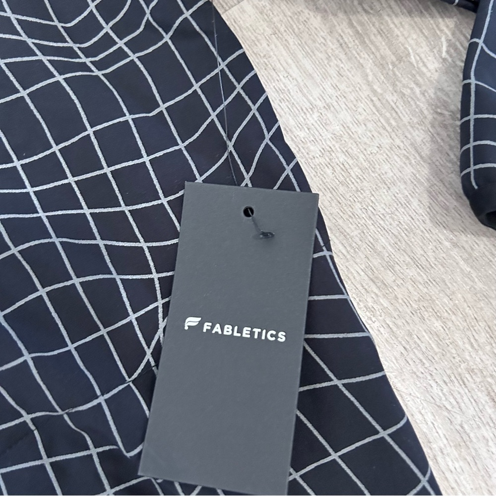 Fabletics Infinite Jacket Black Griddy Reflective… - image 4